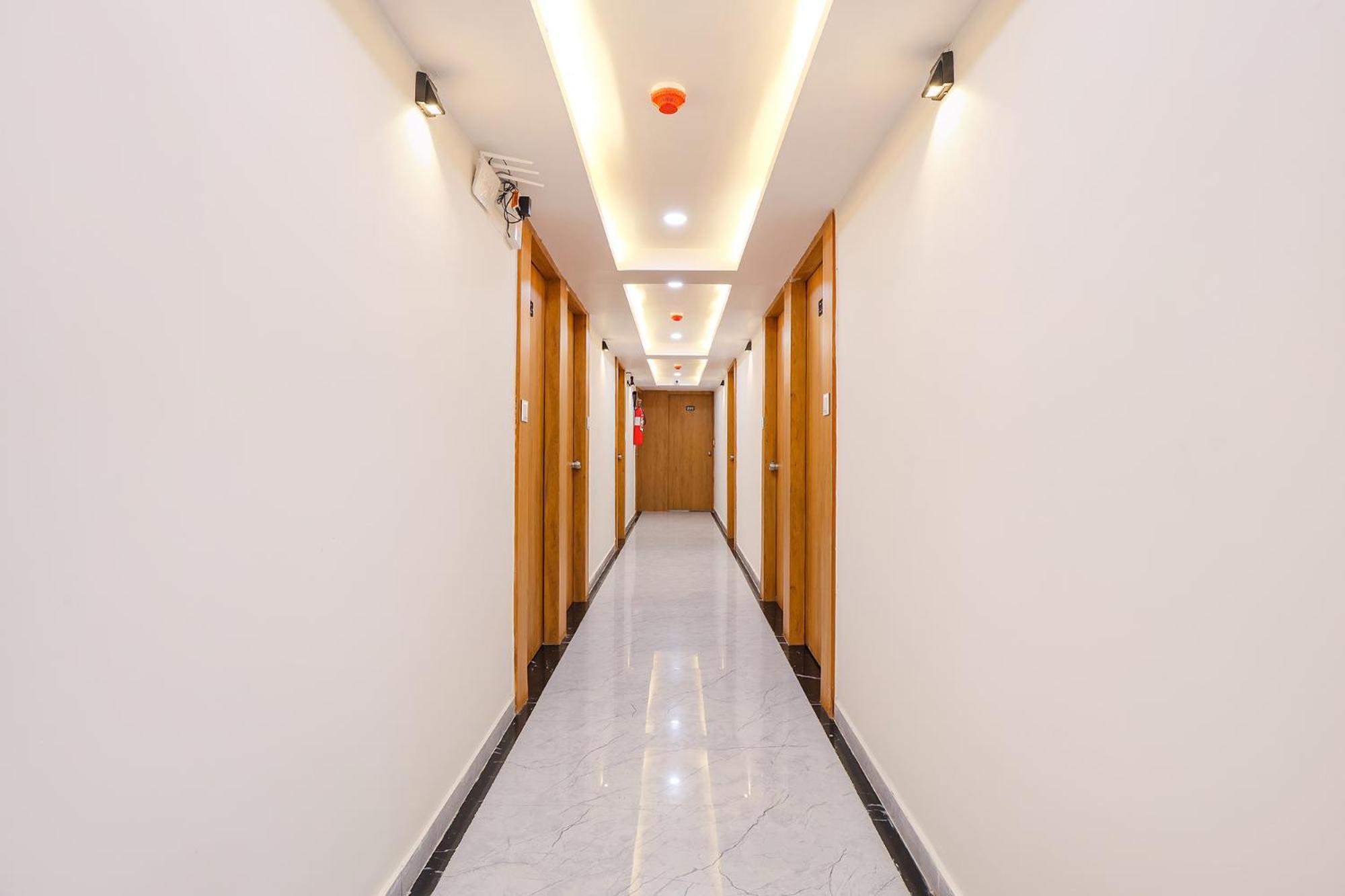 Fabhotel Crystal I - Gandhinagar Exterior photo