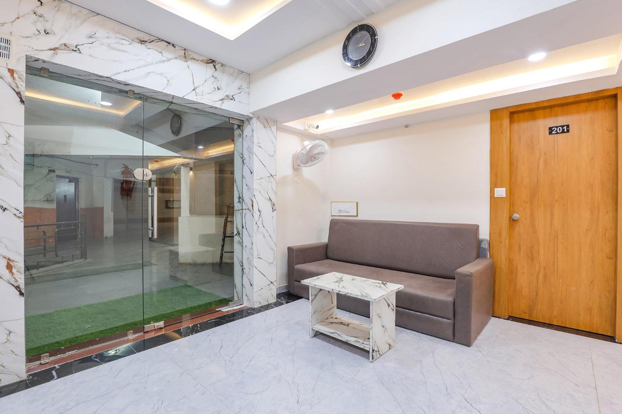 Fabhotel Crystal I - Gandhinagar Exterior photo