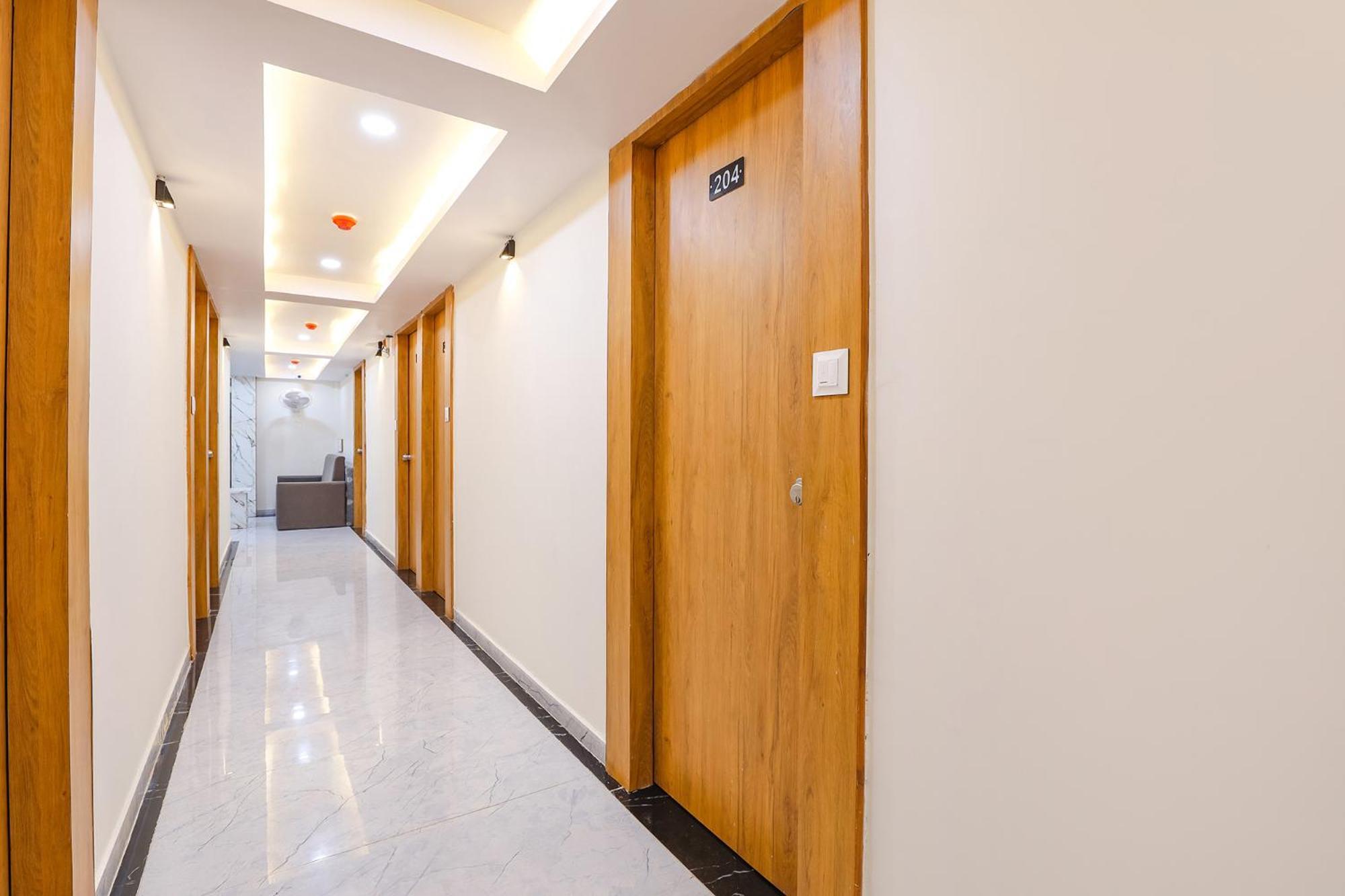 Fabhotel Crystal I - Gandhinagar Exterior photo
