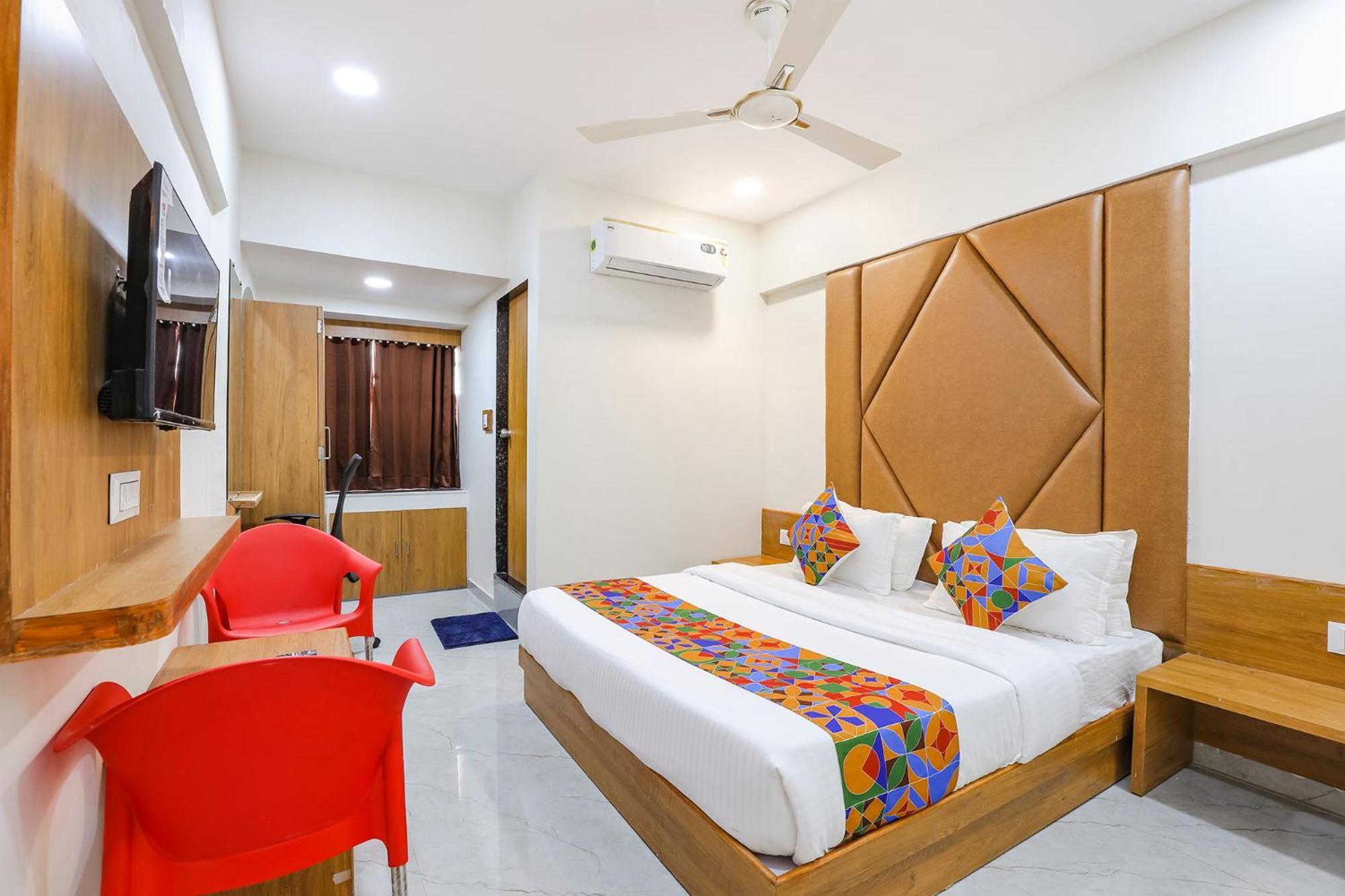 Fabhotel Crystal I - Gandhinagar Exterior photo